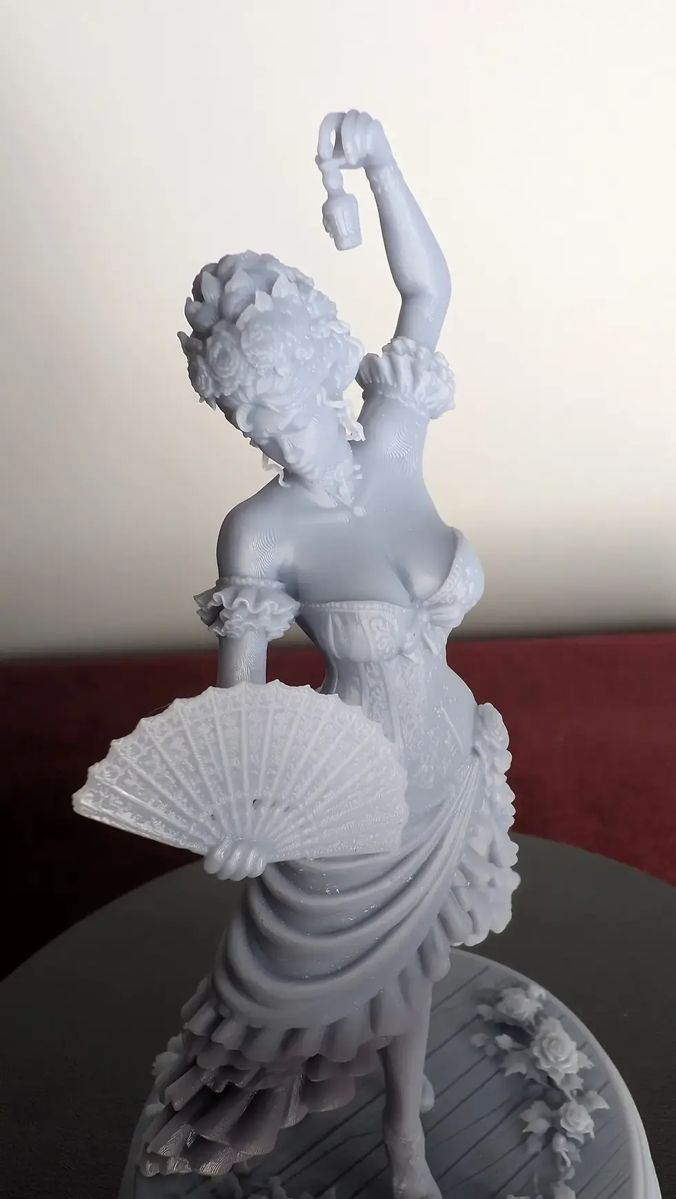Thumbnail: Lady Valeria (100mm Tall)