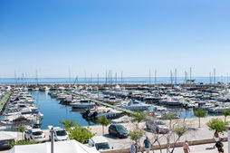 Serviced apartment Mallorca sigui and water front. Vacances de somni: Apartament d´alta gamma a Can Picafort