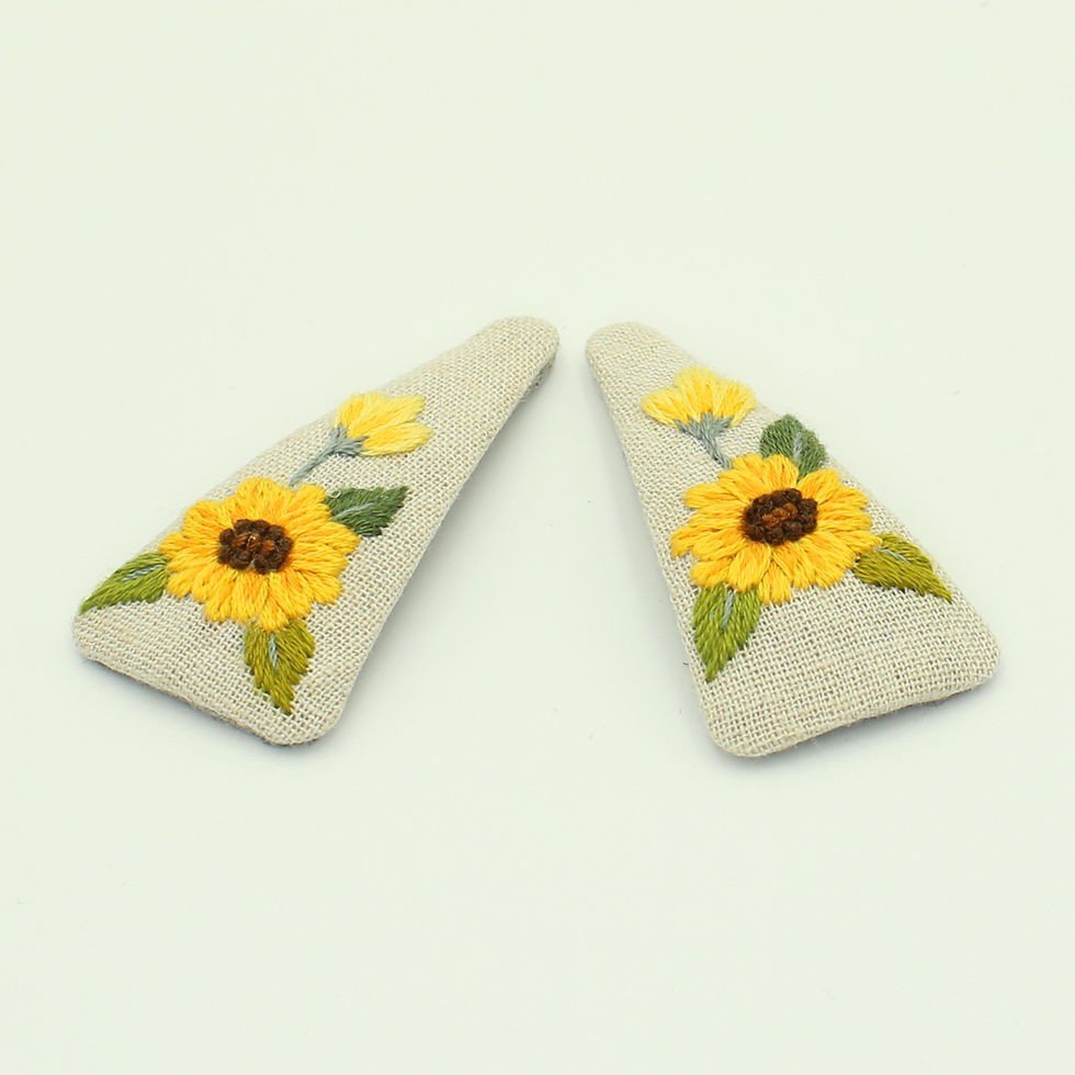 Thumbnail: Sunflowers Hair Set