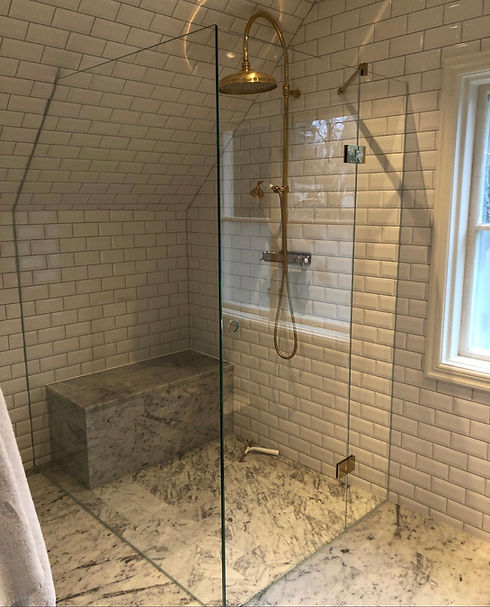 Vikbar duschvägg Stockholm