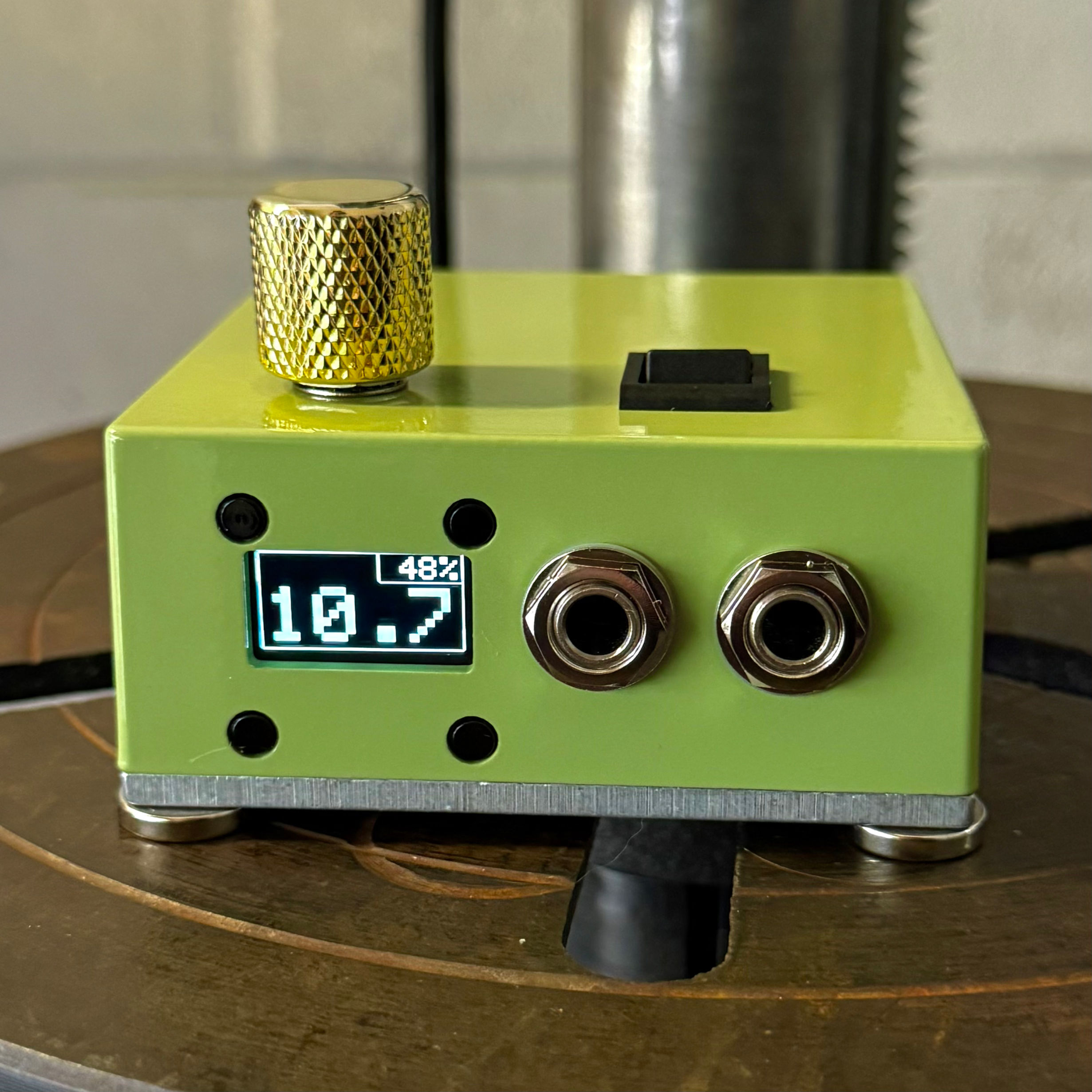 Pale olive power supply