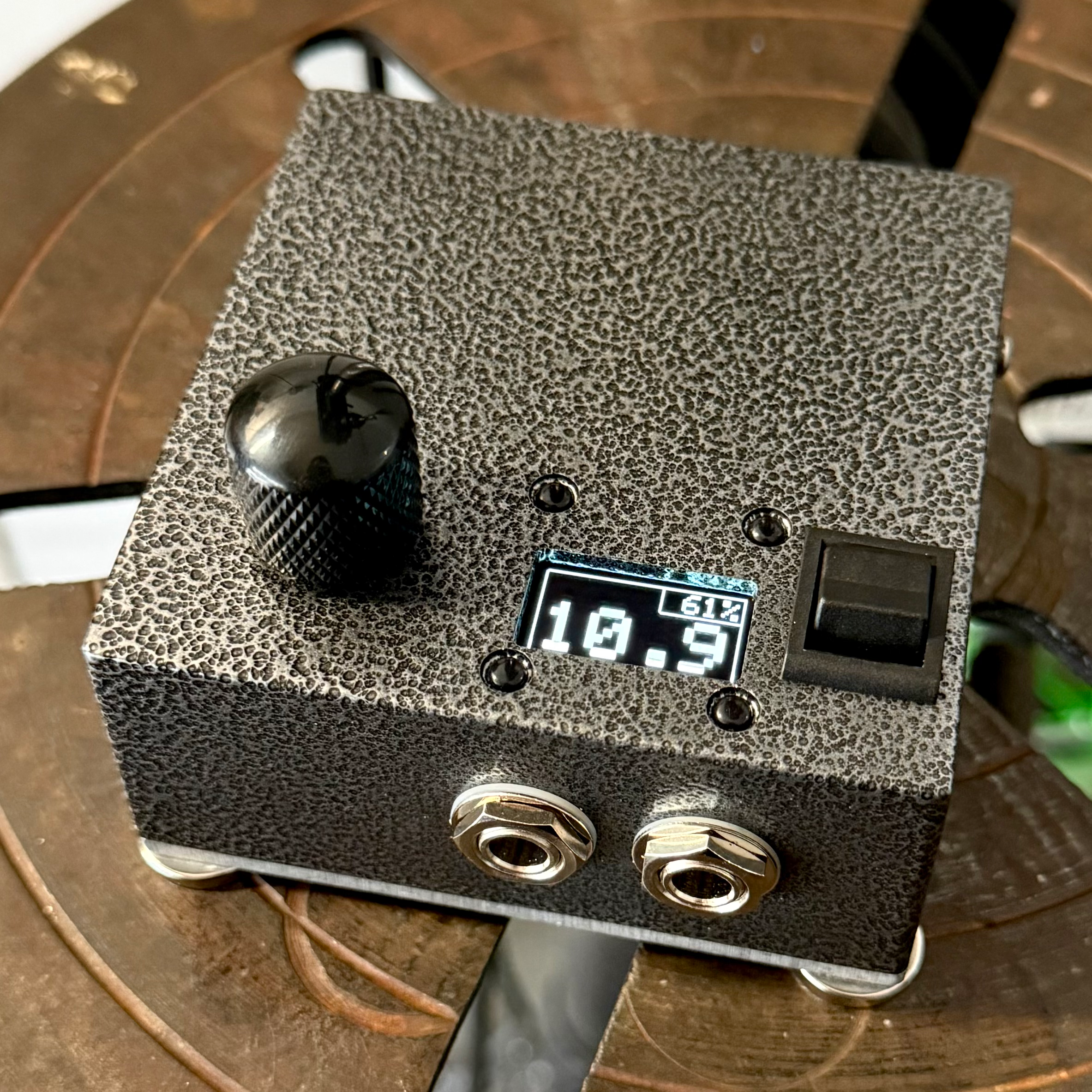 Hammered silver power supply