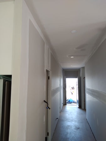 Bishops Plastering Northern Beaches plasterer North Shore Sydney gyprock repairs hallway