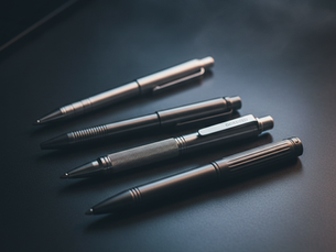 The Tactical Pen Unveiled: Choosing Discreet Self-Defense Tools that Exude Everyday Function