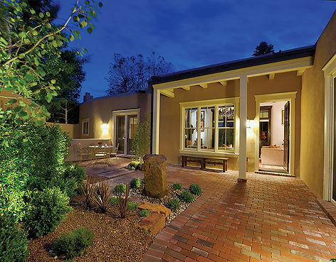 EXTERIOR 1.jpg