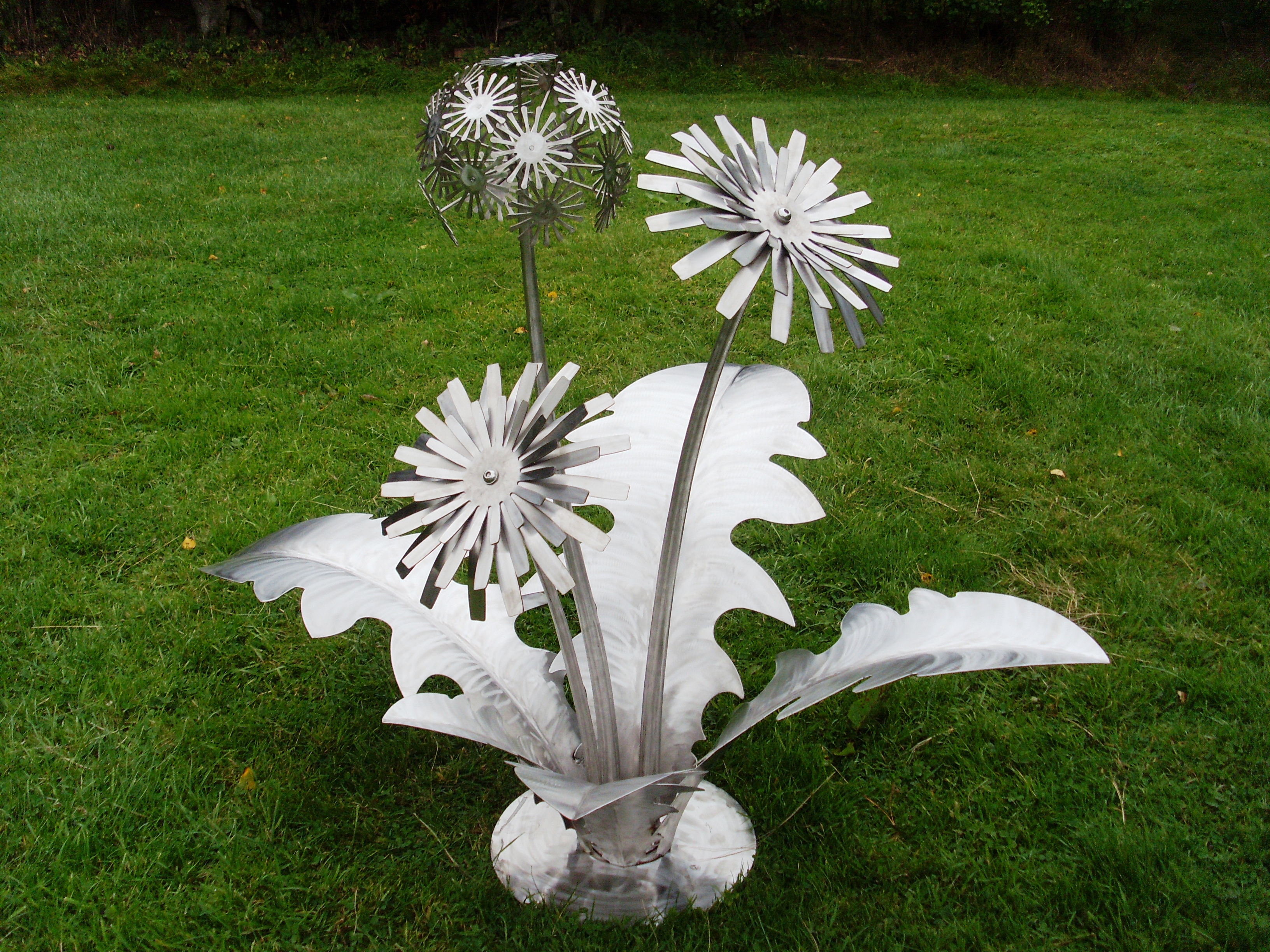 Dandelion steelart