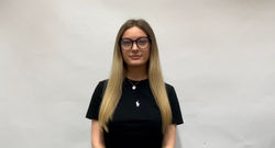 C7702610-660C-4D1B-BAAB-B44A0E3A143C