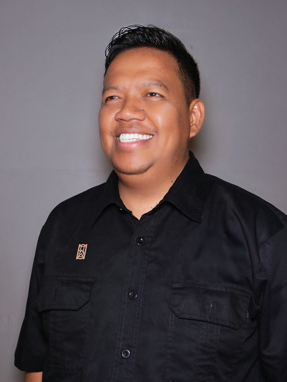 Pak Bagas_edited.jpg