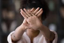 PROJETO DE LEI Nº 1514/2023 POLÍTICA DE ENFRENTAMENTO AO ASSÉDIO SEXUAL E OUTRAS VIOLÊNCIAS PRATICADAS CONTRA MULHERES E GRUPOS EM ESTADO DE VULNERABILIDADE 