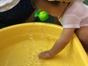 水あそび
