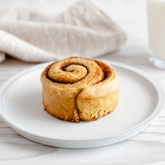Cinnamon Roll | Sara Haas Media
