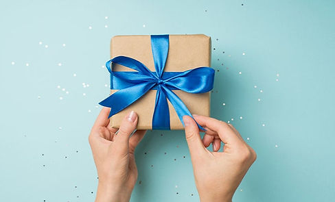 How-to-avoid-trouble-when-a-patient-offers-you-a-gift-Hero_edited.jpg