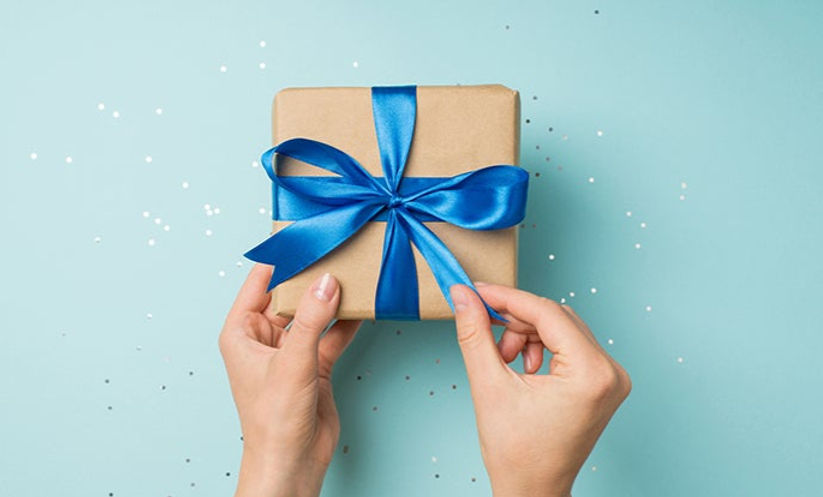How-to-avoid-trouble-when-a-patient-offers-you-a-gift-Hero_edited.jpg