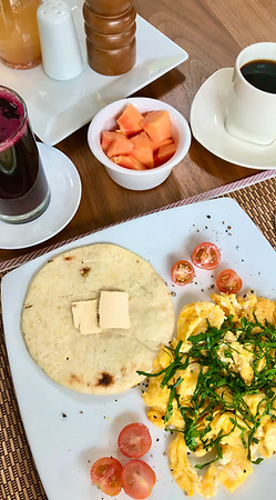 Desayuno en familia 