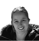 image Stephanie (200x200px)_edited.png