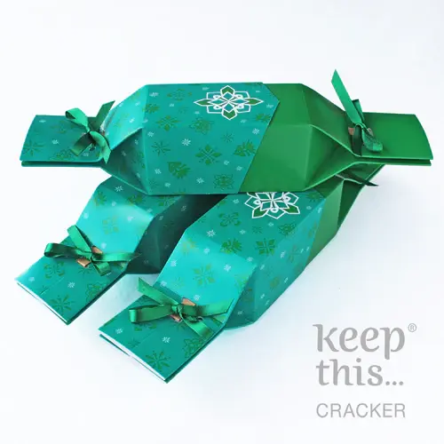 Thumbnail: Keep This Cracker Reusable Christmas Crackers: Green Jewel