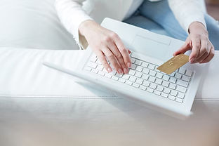 close-up-female-hands-making-online-payment_1098-2337.jpg