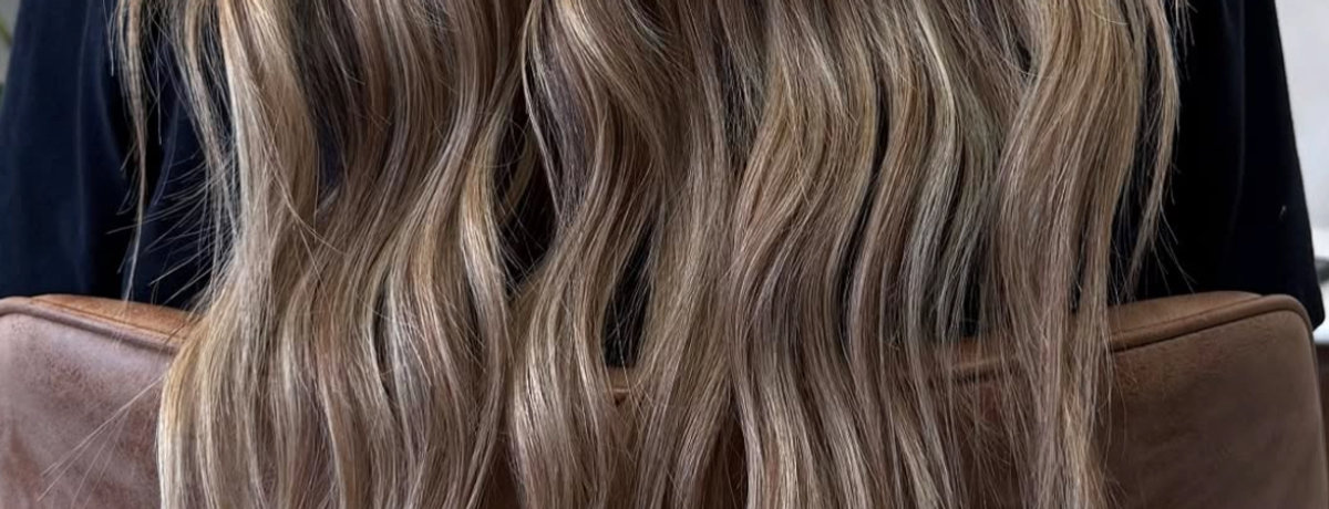 Blonde dimensional hair extensions