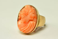 Sue Rochfort Cameo Ring