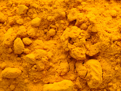 Large spread of Tuemeric powder