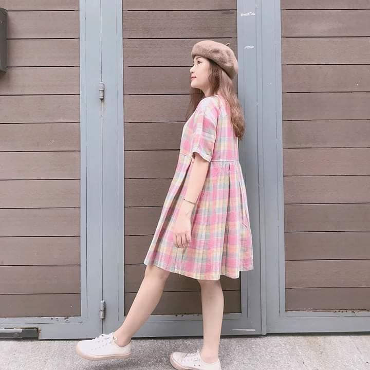 Váy màu sọc caro xinh