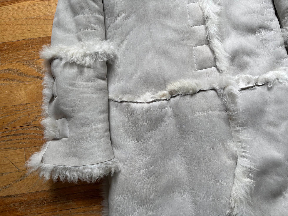 Thumbnail: Gucci by Tom Ford FW1997 Full-Length Shearling Coat