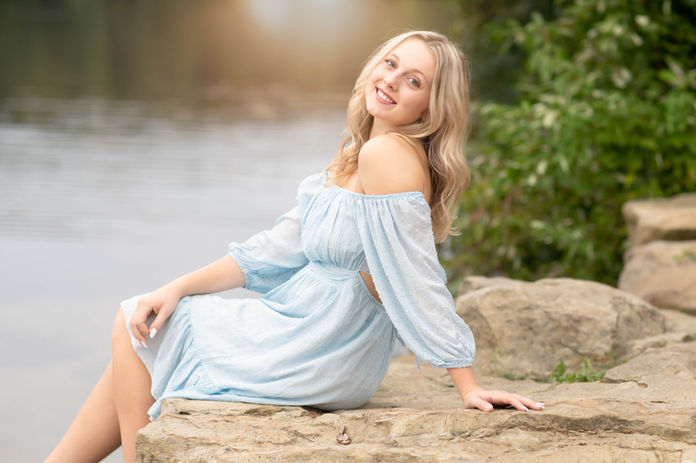 Senior Pics (89 of 152).jpg