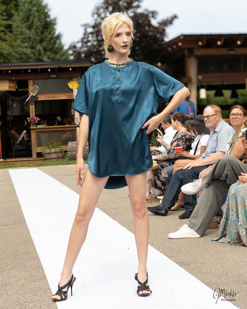 Thumbnail: OSHUN TUNIK DRESS