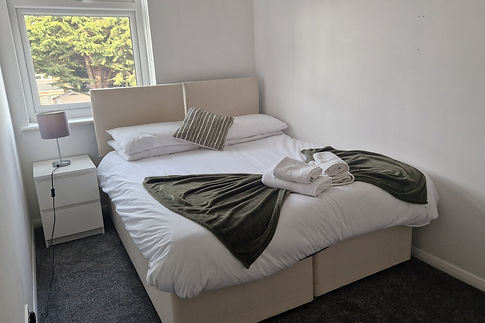 maidenhead_bedroom2-20250113_131609.jpg