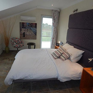 Retreat Superior Bedroom 2.jpg