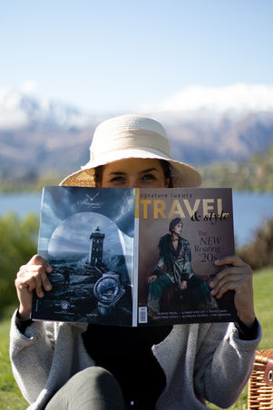 Pros and cons of traveling