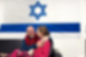 Emily, menina de 9 anos feita refémpelo Hamas, agora só conversa sussurrando