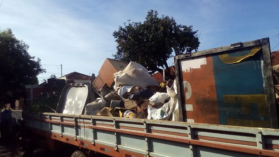 Prefeitura de Varginha Realiza Mutirão de Limpeza Urbana em Diversos Bairros