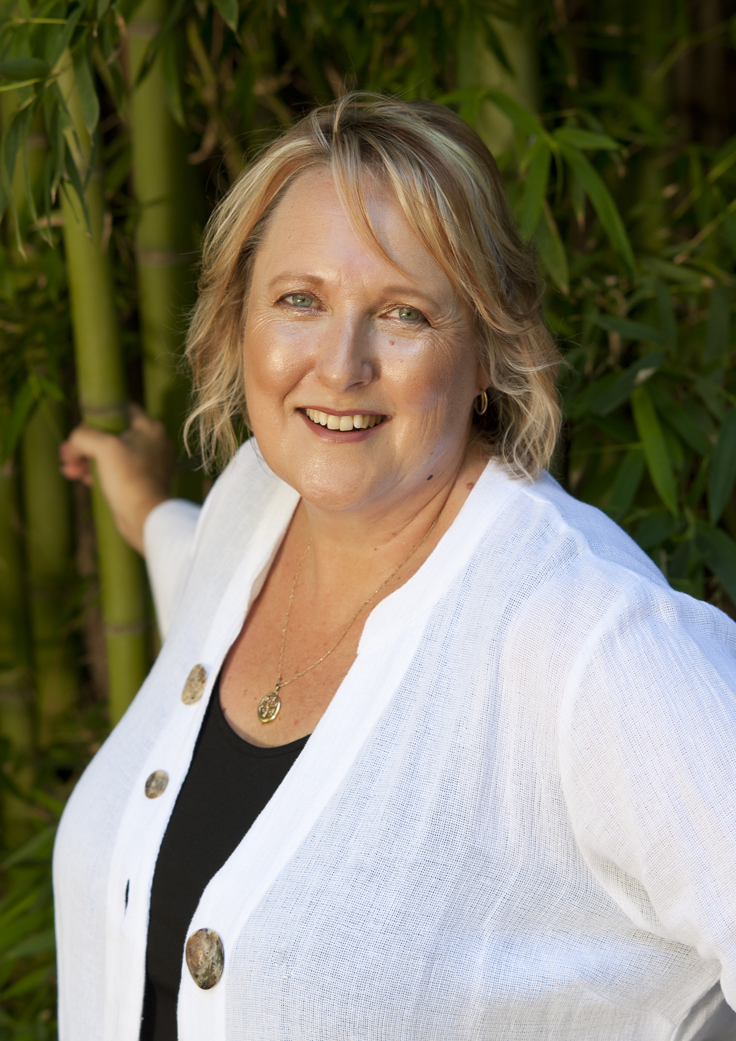 Writer: Ingrid Bayer