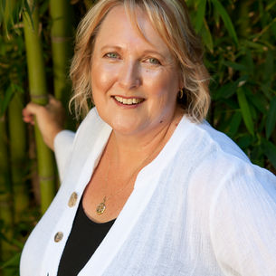 About the Author Ingrid Bayer