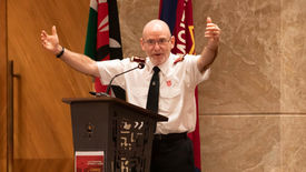 • General appoints new Commission