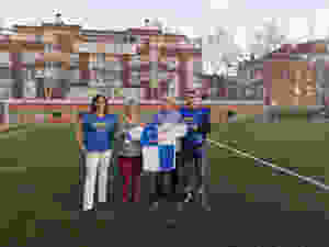Miembros del CD San Roque junto a los responsables de PAD21