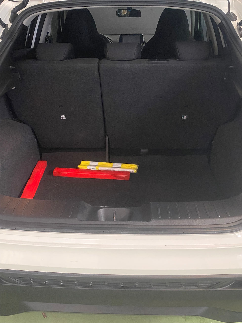 Miniatura: NISSAN JUKE ACENTA 1.0 115CV /DICIEMBRE 2021/83.063