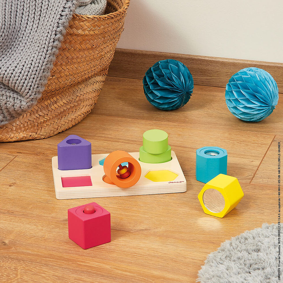 Miniatura: Puzzle con 6 figuras de madera