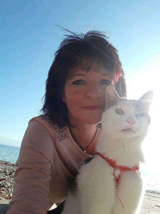 Beate Buck.jpg