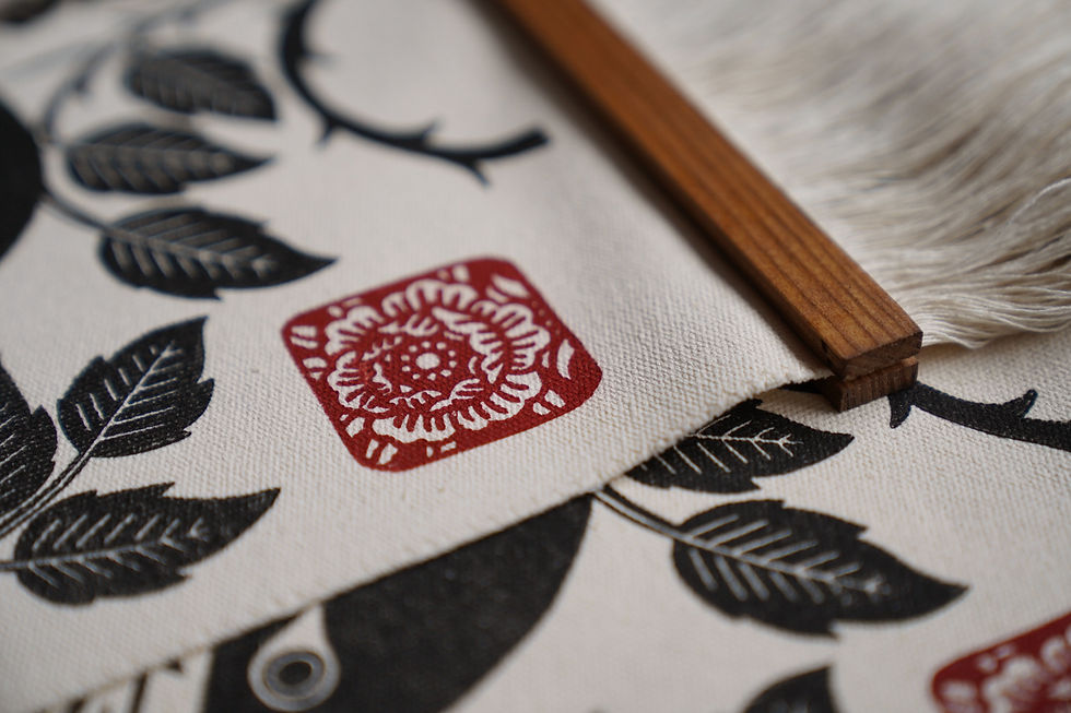 Thumbnail: Rose garden - Fabric Wall Hangings