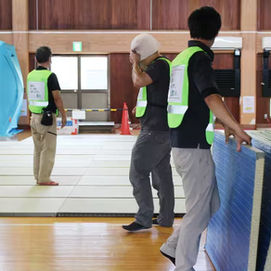 熊本の被災地支援|宇城市・八代市の避難所へ畳をお届けしました【5日で5000枚の約束。】