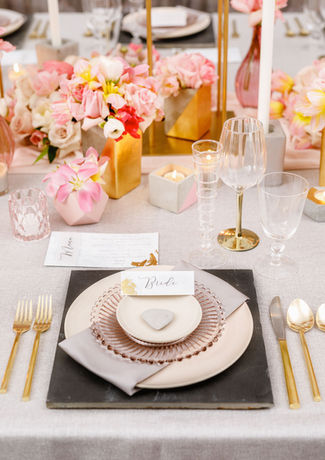 Discover our exquisite collection of handmade wedding invitations, menus, and place cards, all adorned with a stunning gold brush. Each piece is crafted with care, ensuring your special day is beautifully complemented by elegant designs.

These pieces help you set the perfect tone for your celebration with these unique, personalized touches.

Elevate your wedding experience with our luxurious stationery that reflects your style and love story.