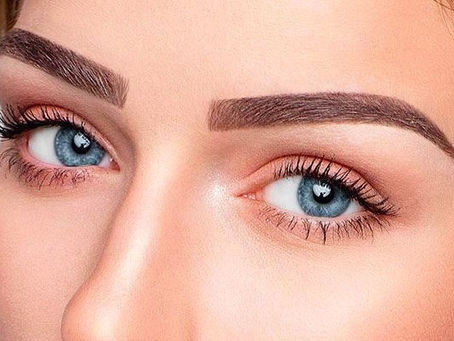 Olhos que falam e sobrancelhas que completam