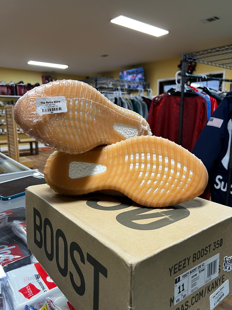 Thumbnail: Yeezy 350 “Clay” sz 11 New