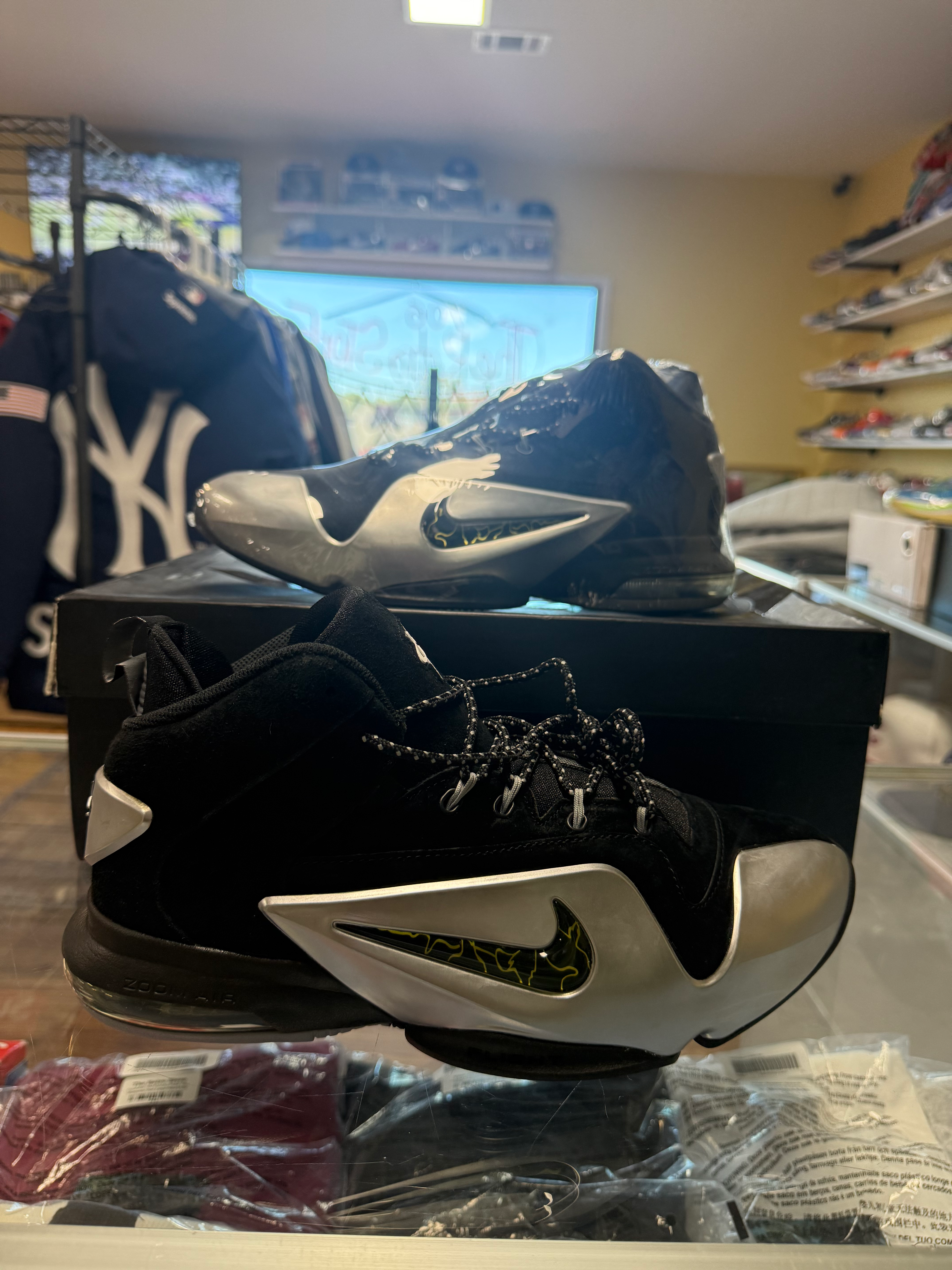 Penny 6 “Blk Metallic Silver” sz 9 New