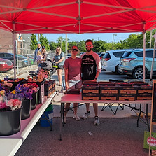 farmers market tent Emma and Grayson.jpg