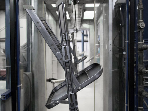 Automated Conveyor in Powder Coating booth