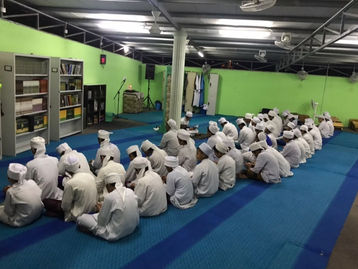 MAAHAD TAHFIZ RAWANG.