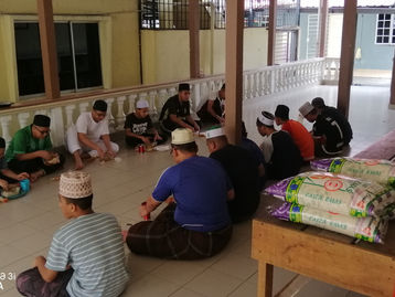 Infaq Makanan Hari Jumaat kepada Sekolah Tahfiz dan Keluarga Asnaf